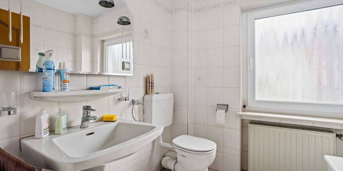 Mehrfamilienhaus, Wohnhaus Gelnhausen Höchst - 6 Zimmer, 219 m&sup2;, 395.000&euro; | Angebot:25742091