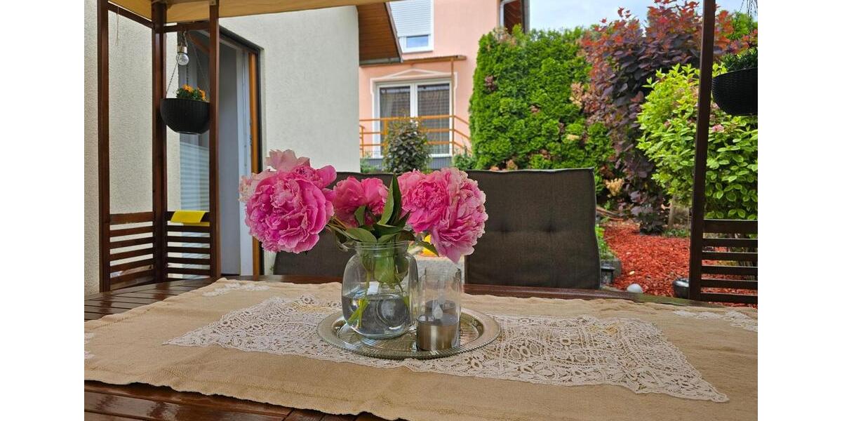 Einfamilienhaus Büdingen - 7 Zimmer, 163 m&sup2;, 650.000&euro; | Angebot:25900348