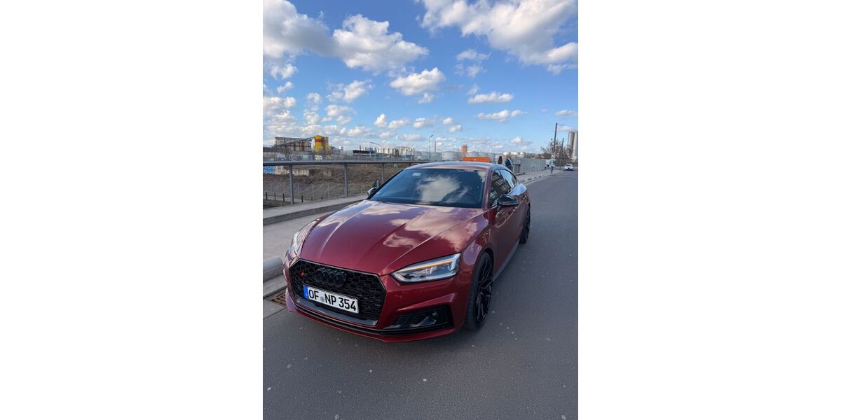 Audi A5 160.838 km 23.700 &euro; Offenbach am Main 63069