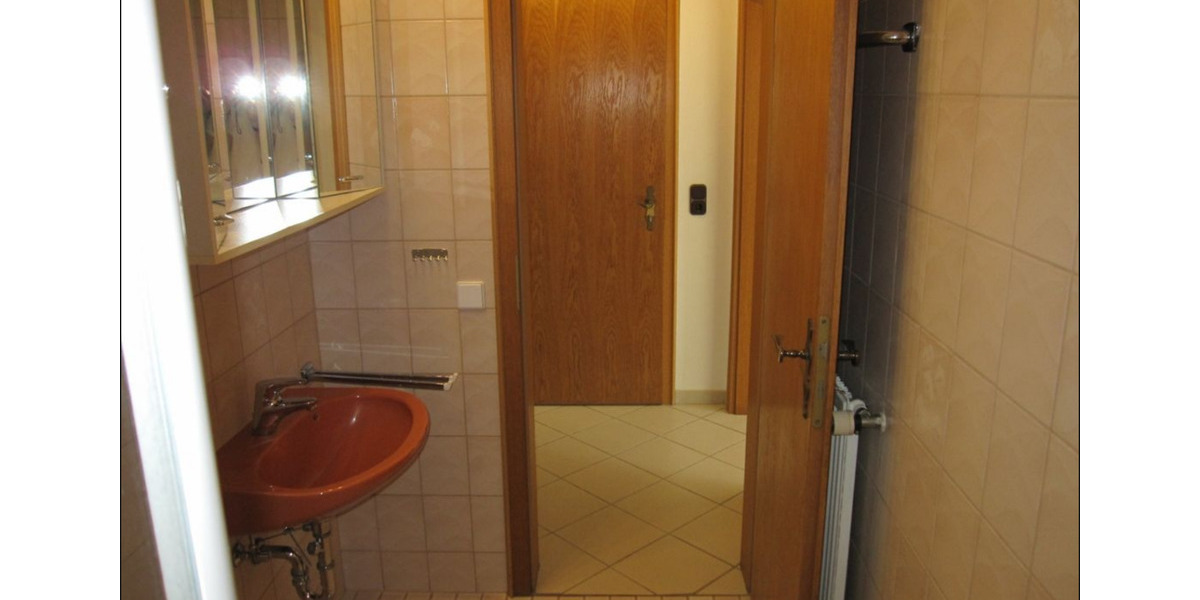 Etagenwohnung Frankfurt am Main Bergen-Enkheim - 1 Zimmer, 32 m&sup2;, 520&euro; | Angebot:25840139