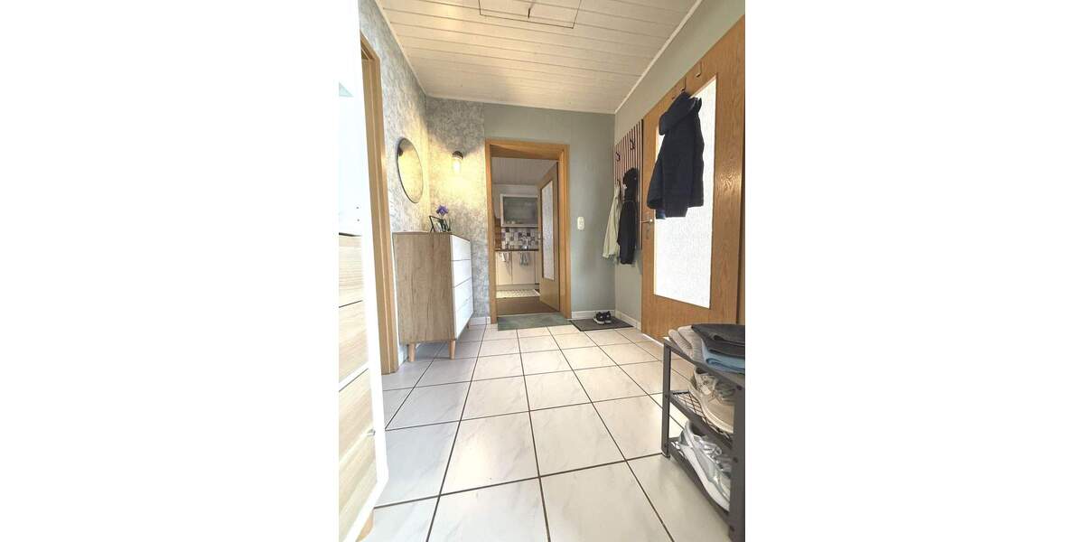 Einfamilienhaus Ronneburg Hüttengesäß - 3 Zimmer, 105 m&sup2;, 329.000&euro; | Angebot:25778722