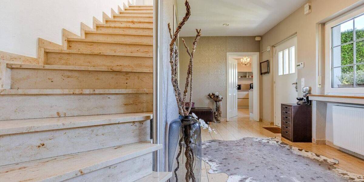 Einfamilienhaus Oberursel Weißkirchen - 6 Zimmer, 164 m&sup2;, 1.190.000&euro; | Angebot:26820574