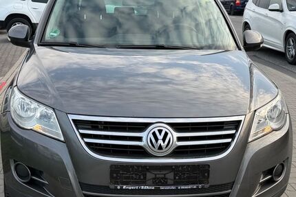 VW Tiguan 180.361 km 7.399 &euro; Dietzenbach 63128