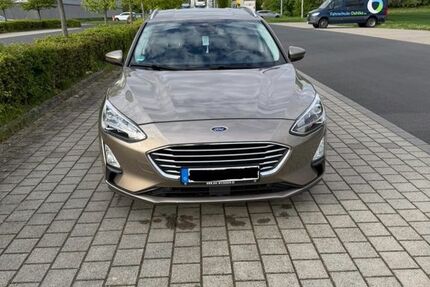 Ford Focus 108.000 km 10.500 &euro; Bad Homburg 61350