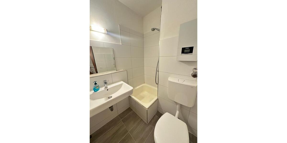 Etagenwohnung Offenbach am Main Hafen - 1 Zimmer, 34 m&sup2;, 690&euro; | Angebot:25991880