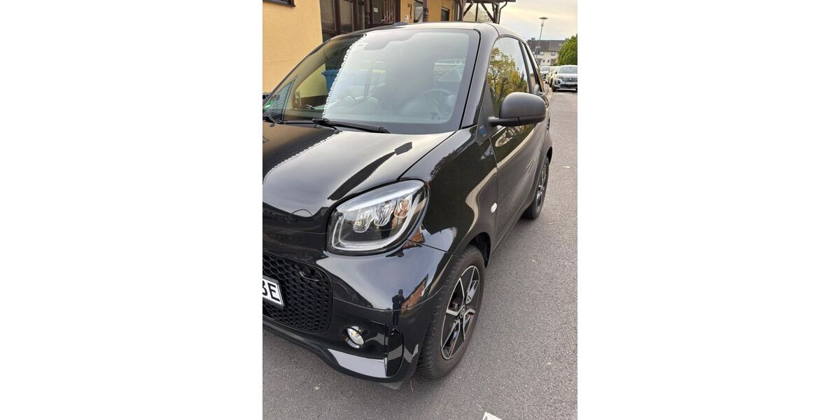 Smart ForTwo 29.986 km 11.700 &euro; Bruchköbel 63486