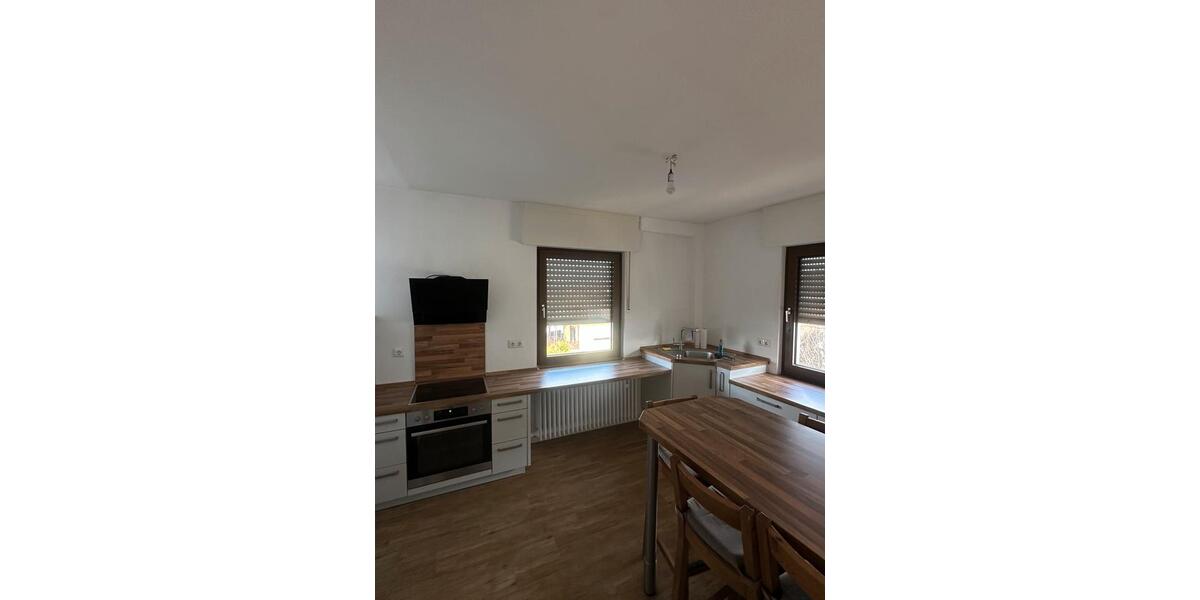 Etagenwohnung Florstadt - 3 Zimmer, 80 m&sup2;, 950&euro; | Angebot:25960515