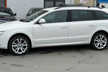Skoda Superb 369.000 km 4.699 &euro; Frankfurt am Main 60314