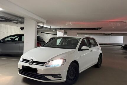 VW Golf 139.500 km 11.800 &euro; Frankfurt am Main 60598