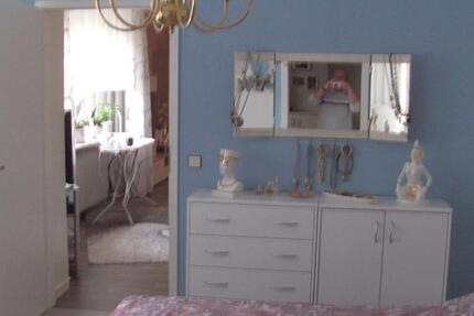 Wohnung Wöllstadt - 3 Zimmer, 110 m&sup2;, 1.000&euro; | Angebot:25928713