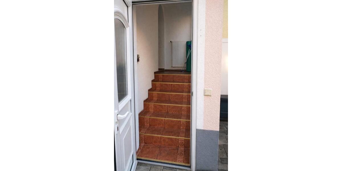 Einfamilienhaus Ranstadt - 4 Zimmer, 87 m&sup2;, 850&euro; | Angebot:25893532