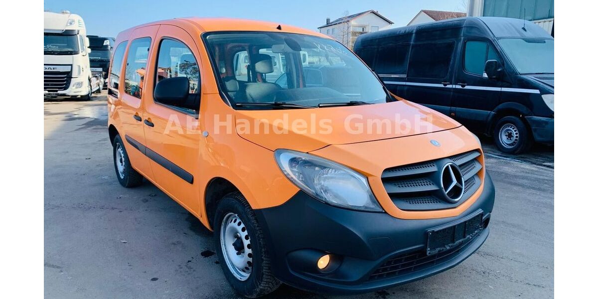Mercedes-Benz Citan 338.000 km 2.990 &euro; Mühlheim am Main 63165