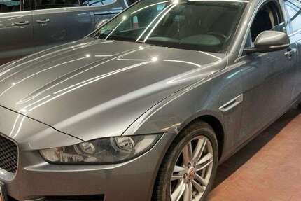 Jaguar XE 156.000 km 8.990 &euro; Frankfurt 65933