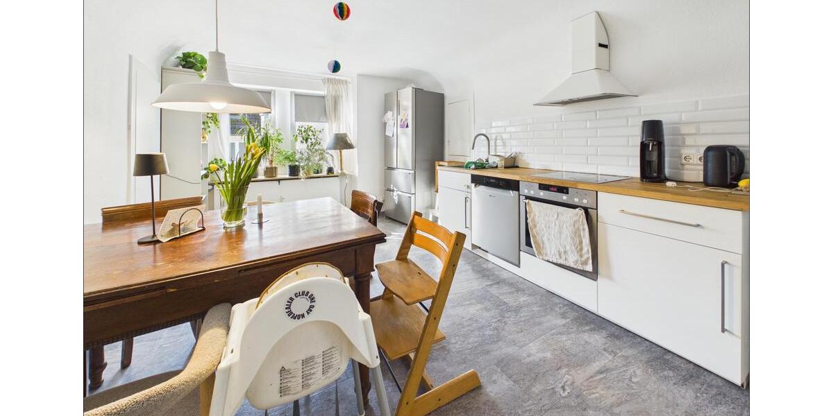 Etagenwohnung Aschaffenburg Österreicher Kolonie - 4 Zimmer, 140 m&sup2;, 1.820&euro; | Angebot:25440810