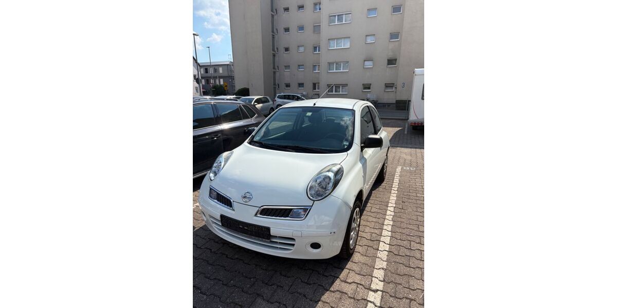 Nissan Micra 136.000 km 2.500 &euro; Bad Soden am Taunus 65812