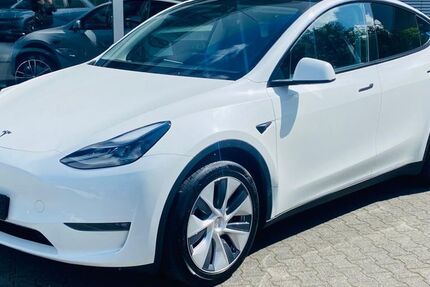 Tesla Model Y 95.593 km 32.750 &euro; Dieburg 64807