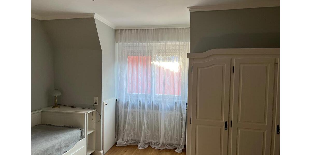 Etagenwohnung Frankfurt am Main Unterliederbach - 1 Zimmer, 25 m&sup2;, 830&euro; | Angebot:25082746