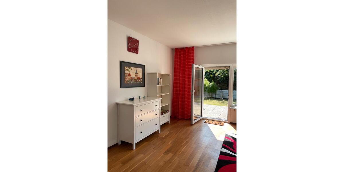 Etagenwohnung Bad Homburg vor der Höhe Gonzenheim - 5 Zimmer, 160 m&sup2;, 1.900&euro; | Angebot:25938868