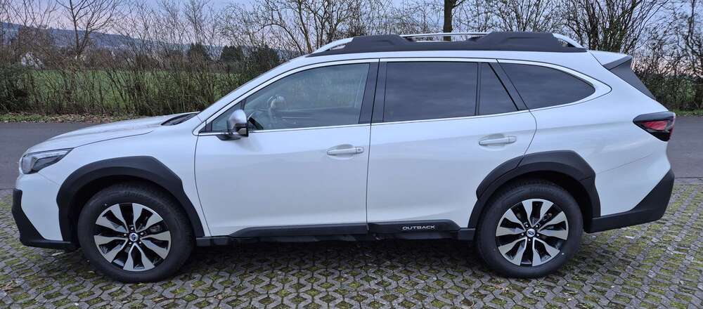 Subaru OUTBACK 17.400 km 42.900 &euro; Friedberg 61169