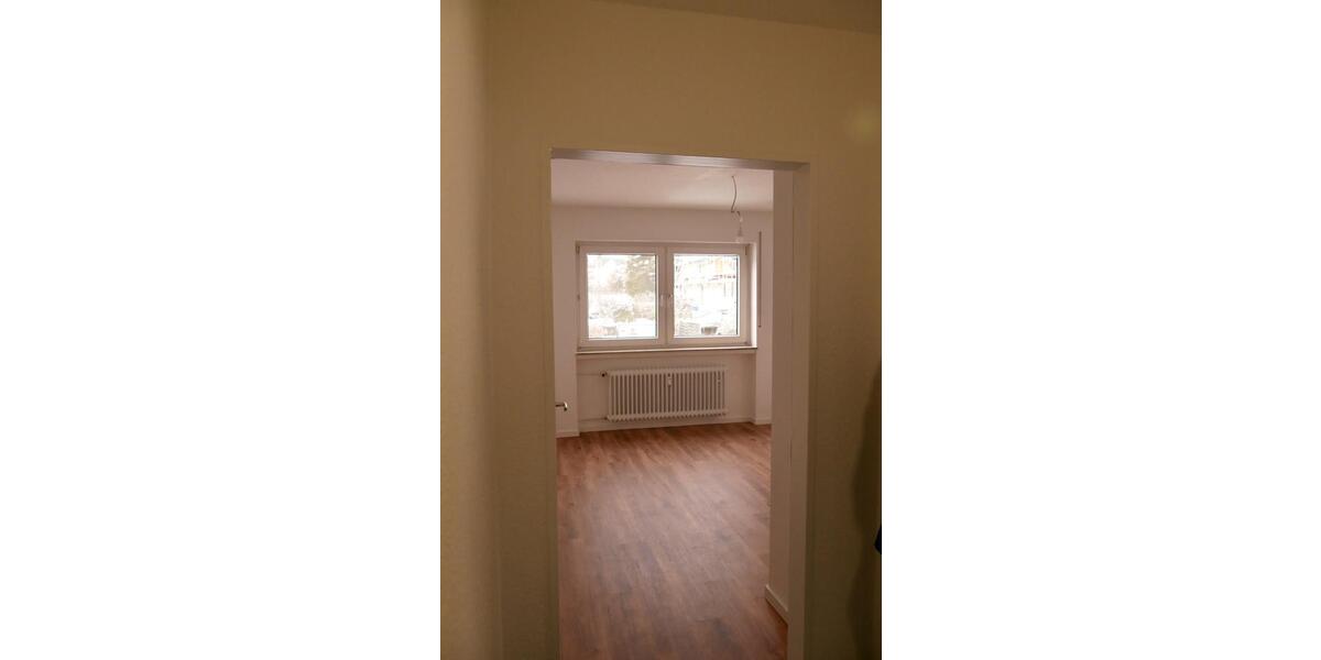 Dachgeschoßwohnung Bad Homburg vor der Höhe Gonzenheim - 3 Zimmer, 80 m&sup2;, 1.240&euro; | Angebot:25307576