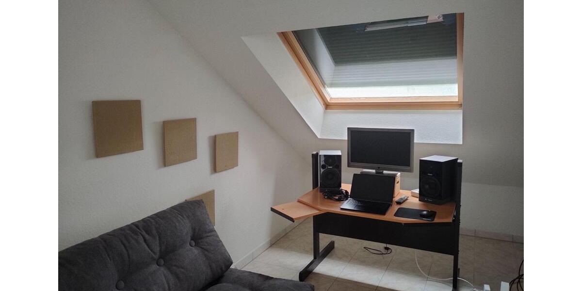 Dachgeschoßwohnung Obertshausen - 3 Zimmer, 74 m&sup2;, 800&euro; | Angebot:25548917