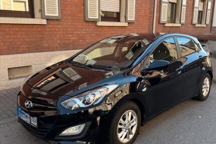 Hyundai i30 189.730 km 2.999 &euro; Frankfurt am Main 60488