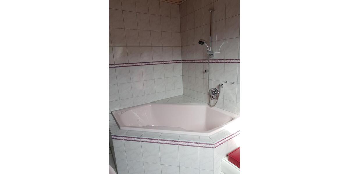 Dachgeschoßwohnung Biebergemünd - 3.5 Zimmer, 110 m&sup2;, 880&euro; | Angebot:25956836