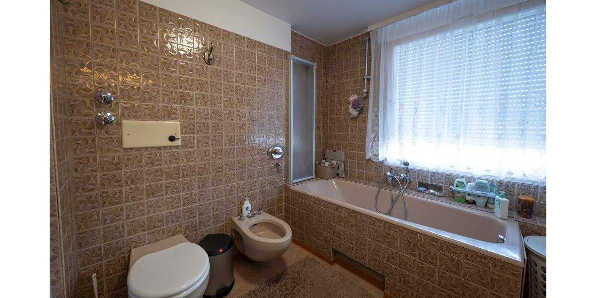 Reihenendhaus Neu-Isenburg Isenburg - 6 Zimmer, 142 m&sup2;, 674.000&euro; | Angebot:25685368