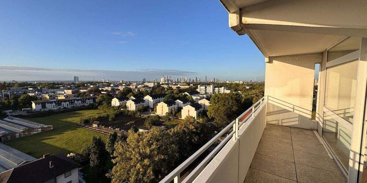 Etagenwohnung Frankfurt am Main Preungesheim - 4 Zimmer, 133 m&sup2;, 1.824&euro; | Angebot:25737645