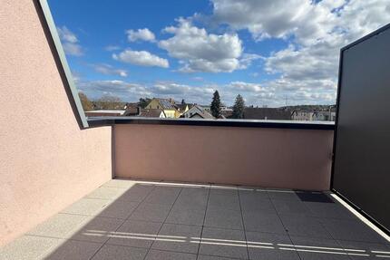 Haus Mühlheim am Main - 3 Zimmer, 85 m&sup2;, 1.555&euro; | Angebot:25992404