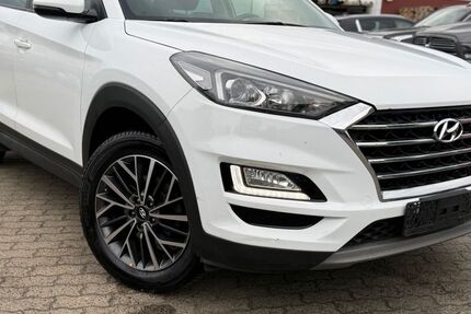 Hyundai TUCSON 245.956 km 11.199 &euro; Hanau 63452