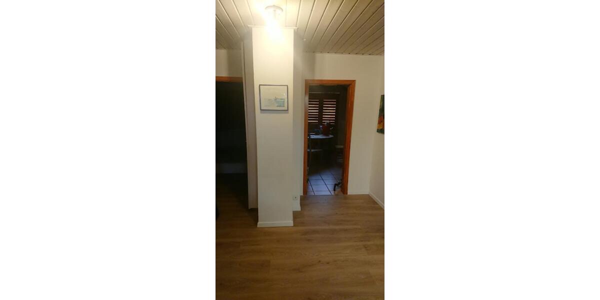 Dachgeschoßwohnung Schöneck - 4 Zimmer, 94 m&sup2;, 1.150&euro; | Angebot:25354710