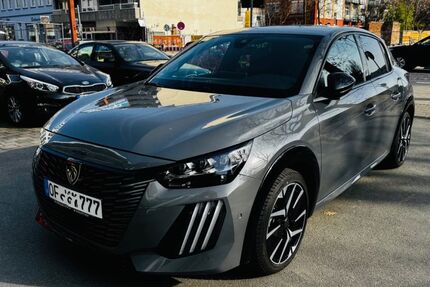 Peugeot 208 16.000 km 18.700 &euro; Offenbach am Main 63067