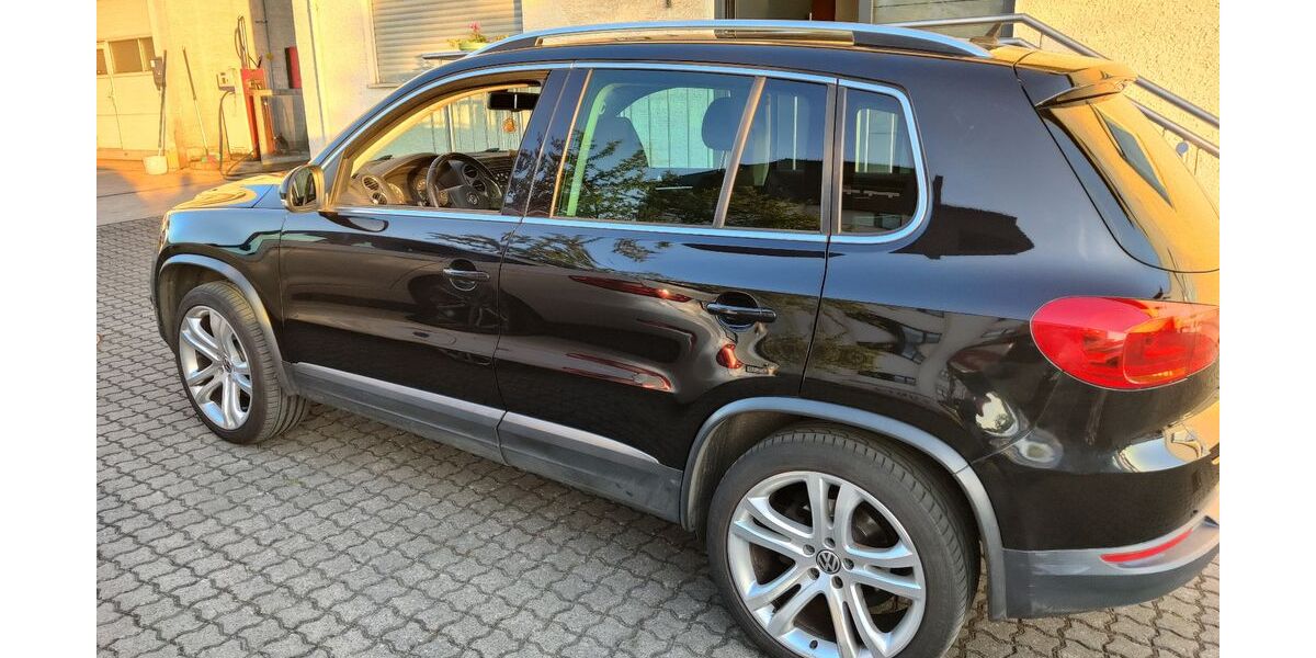 VW Tiguan 203.000 km 7.450 &euro; Frankfurt 60599