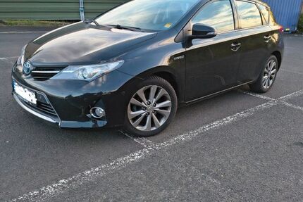 Toyota Auris 192.500 km 7.900 &euro; Hanau 63454