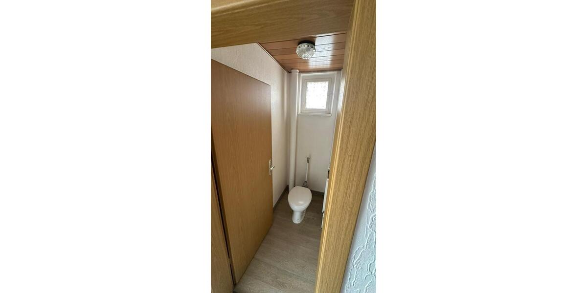 Etagenwohnung Kelsterbach - 4.5 Zimmer, 110 m&sup2;, 1.500&euro; | Angebot:27628761