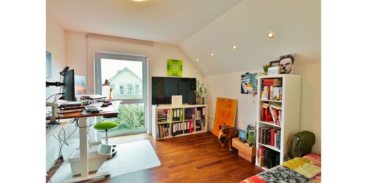 Provisionsfrei* Wunderschönes Architektenhaus mit Einliegerwohnung - Einfamilienhaus Babenhausen | Angebot:27572812