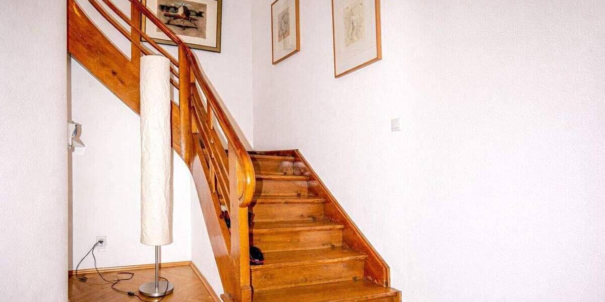 Einfamilienhaus Bad Vilbel - 6 Zimmer, 203 m&sup2;, 1.280.000&euro; | Angebot:25836412