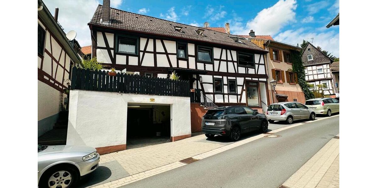 Einfamilienhaus Nidderau - 7.5 Zimmer, 180 m&sup2;, 325.000&euro; | Angebot:25253165