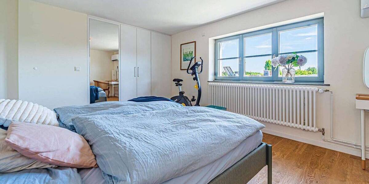 Etagenwohnung Frankfurt am Main Praunheim - 4 Zimmer, 125 m&sup2;, 3.500&euro; | Angebot:26824535
