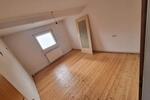 Einfamilienhaus Münster (Hessen) - 9 Zimmer, 130 m&sup2;, 350.000&euro; | Angebot:26802984
