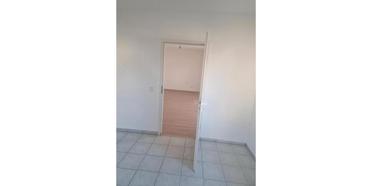 Erdgeschoßwohnung Limeshain - 2 Zimmer, 62 m&sup2;, 800&euro; | Angebot:25987624