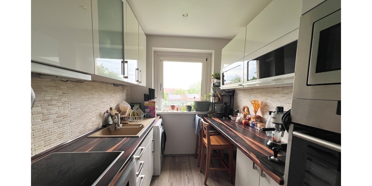 Frankfurt-Heddernheim: Gut geschnittene 4-Zimmer-Wohnung mit Balkon! - Etagenwohnung Frankfurt am Main Nord-West | Angebot:26618559