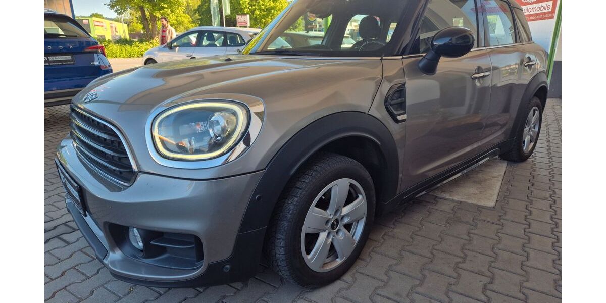 Mini Cooper D 123.000 km 13.900 &euro; Büdingen 63654