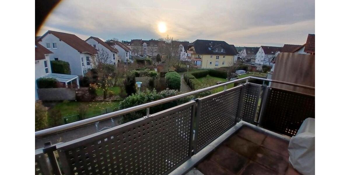 Dachgeschoßwohnung Hanau Groß-Steinheim - 3 Zimmer, 74 m&sup2;, 249.000&euro; | Angebot:24702772