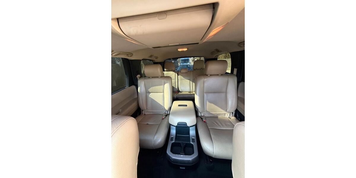 Toyota Sequoia 160.000 km 28.700 &euro; Sulzbach Taunus 65843