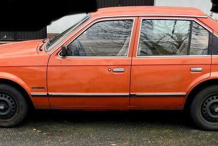 Opel Kadett 103.000 km 1.600 &euro; Frankfurt am Main 60596