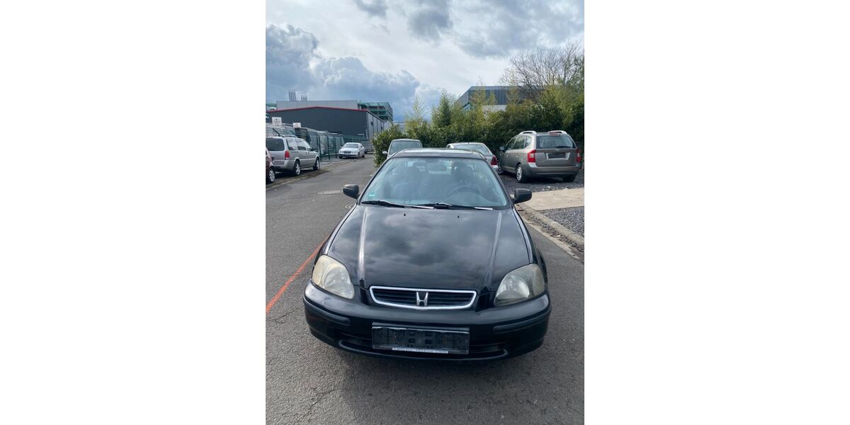 Honda Civic 244.000 km 4.499 &euro; Hanau 63457