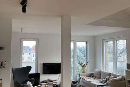 Wohnung Oberursel - 2 Zimmer, 100 m&sup2;, 569.000&euro; | Angebot:24683071