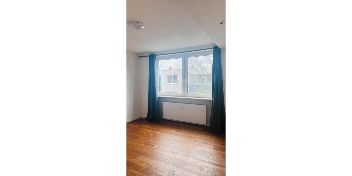 Etagenwohnung Frankfurt am Main Mitte-West - 1 Zimmer, 28 m&sup2;, 830&euro; | Angebot:26006059